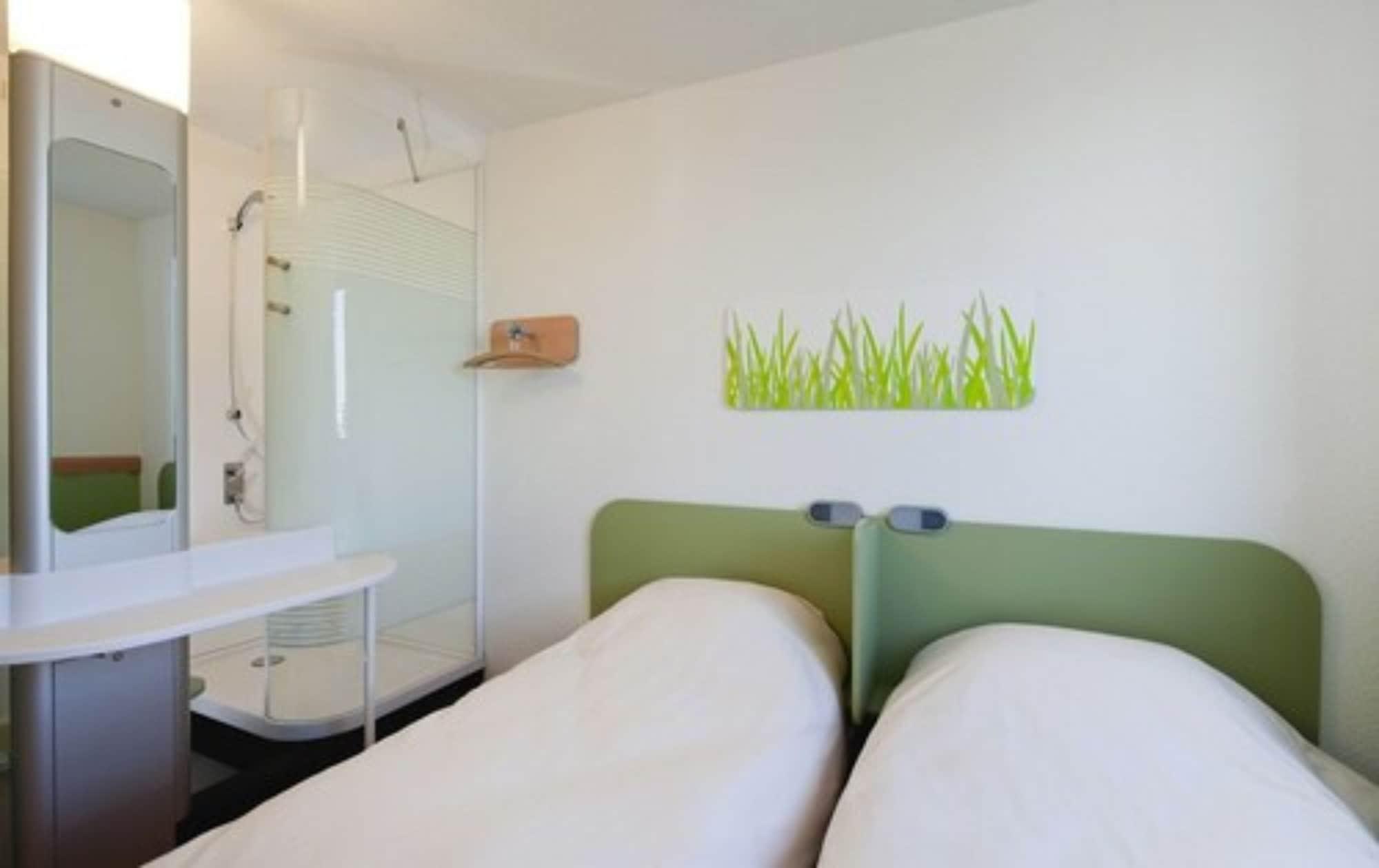 Ibis Budget Toulouse Aeroport Blagnac Bagian luar foto