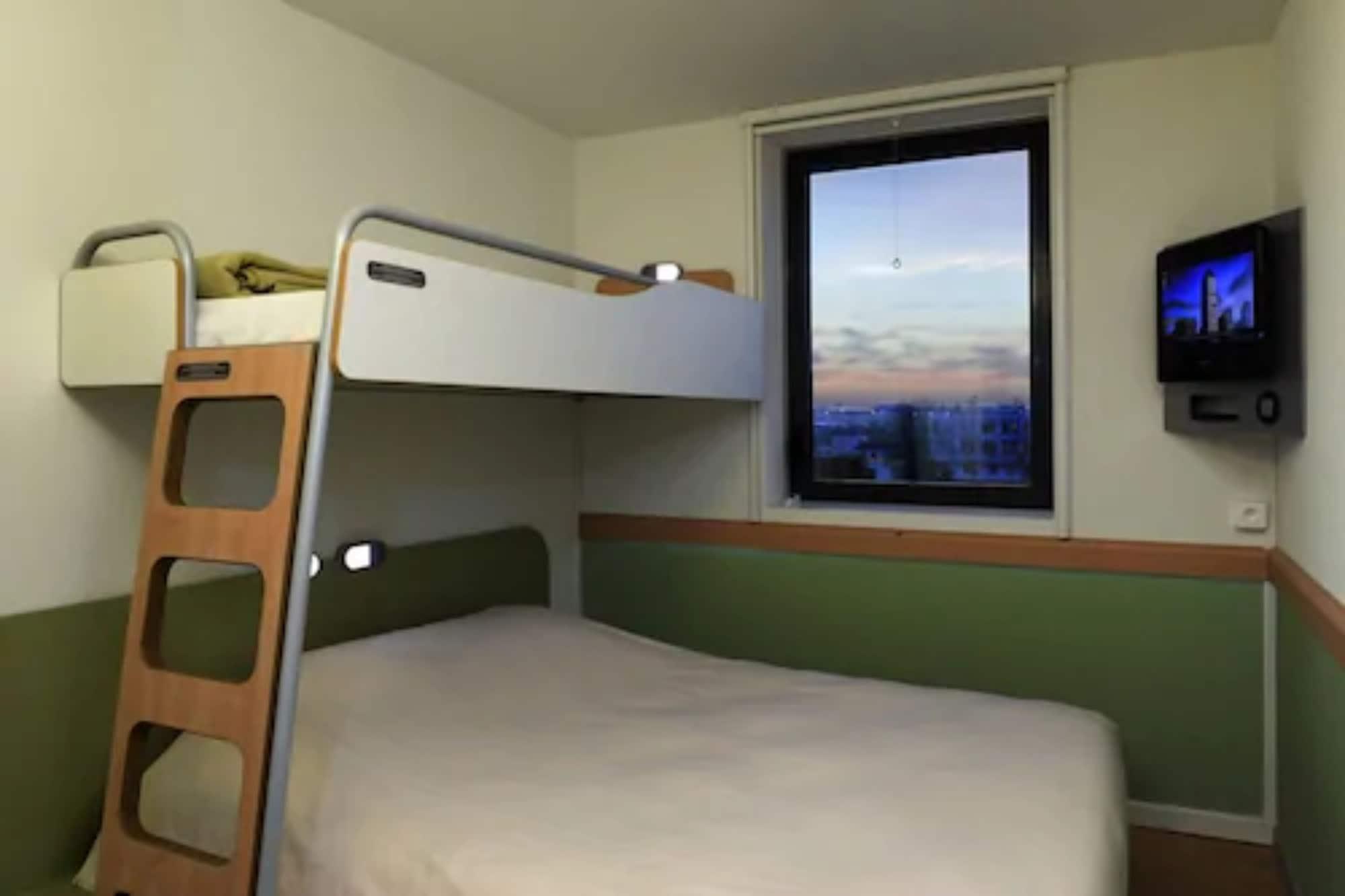 Ibis Budget Toulouse Aeroport Blagnac Bagian luar foto
