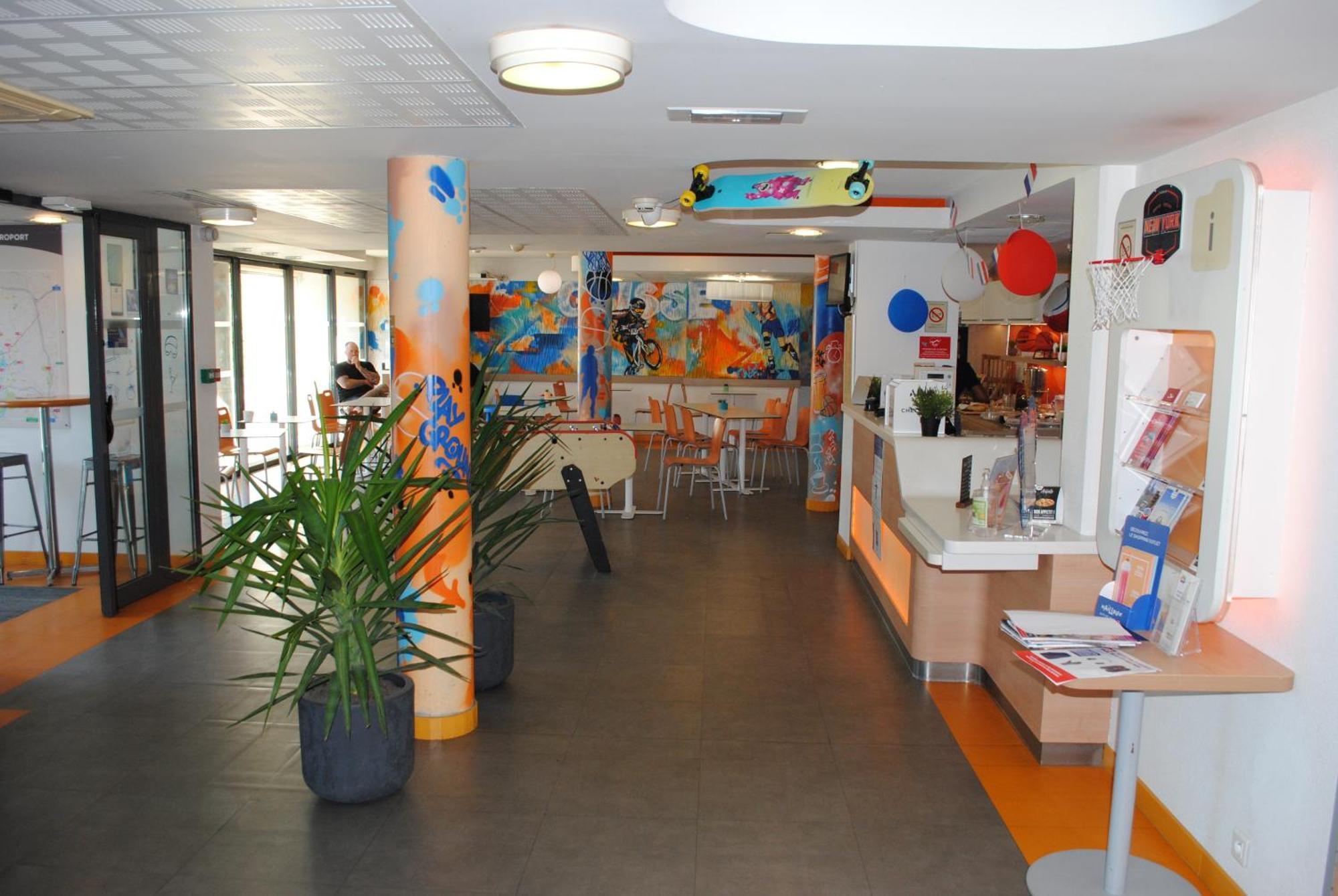 Ibis Budget Toulouse Aeroport Blagnac Bagian luar foto
