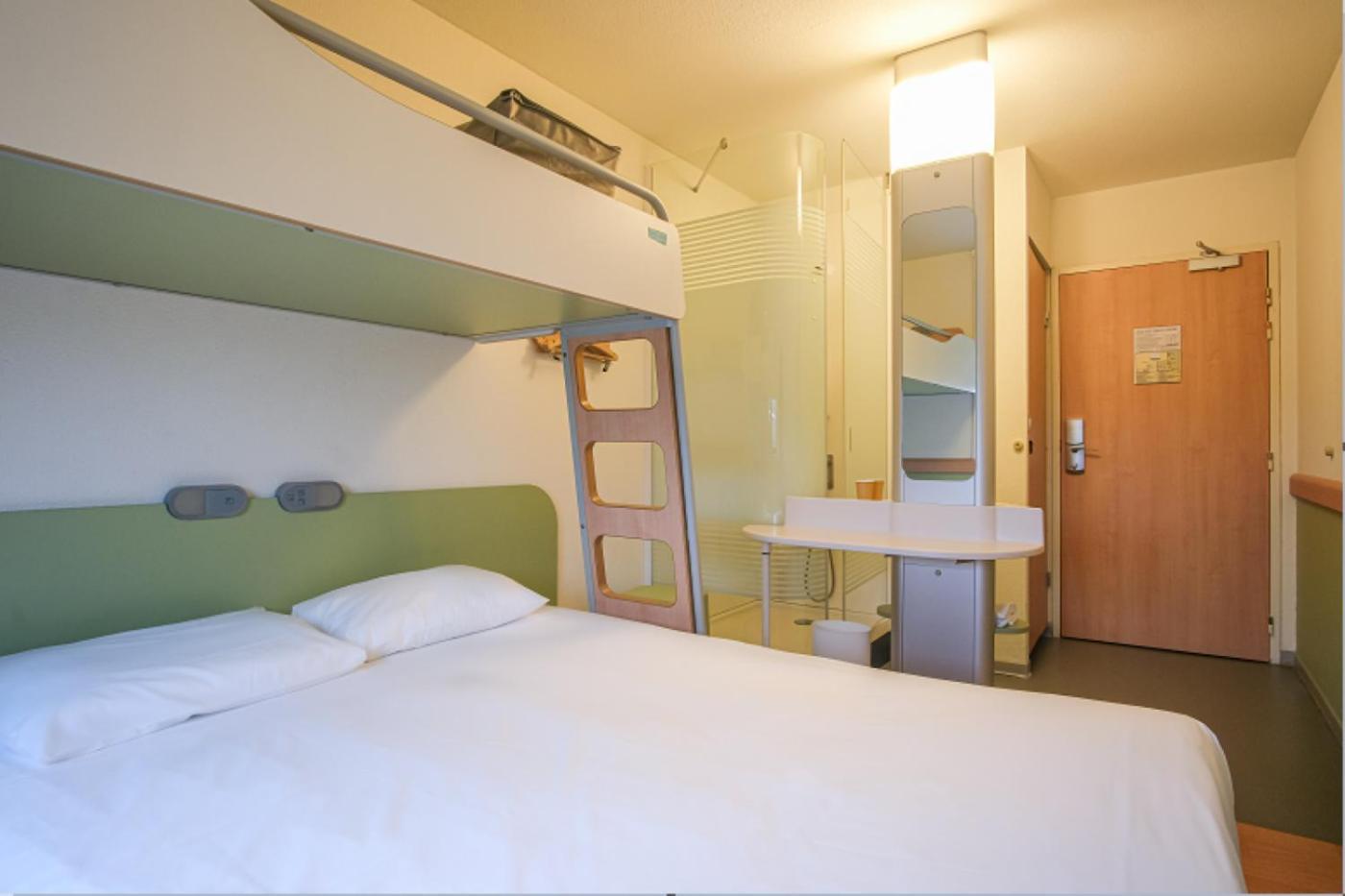 Ibis Budget Toulouse Aeroport Blagnac Bagian luar foto