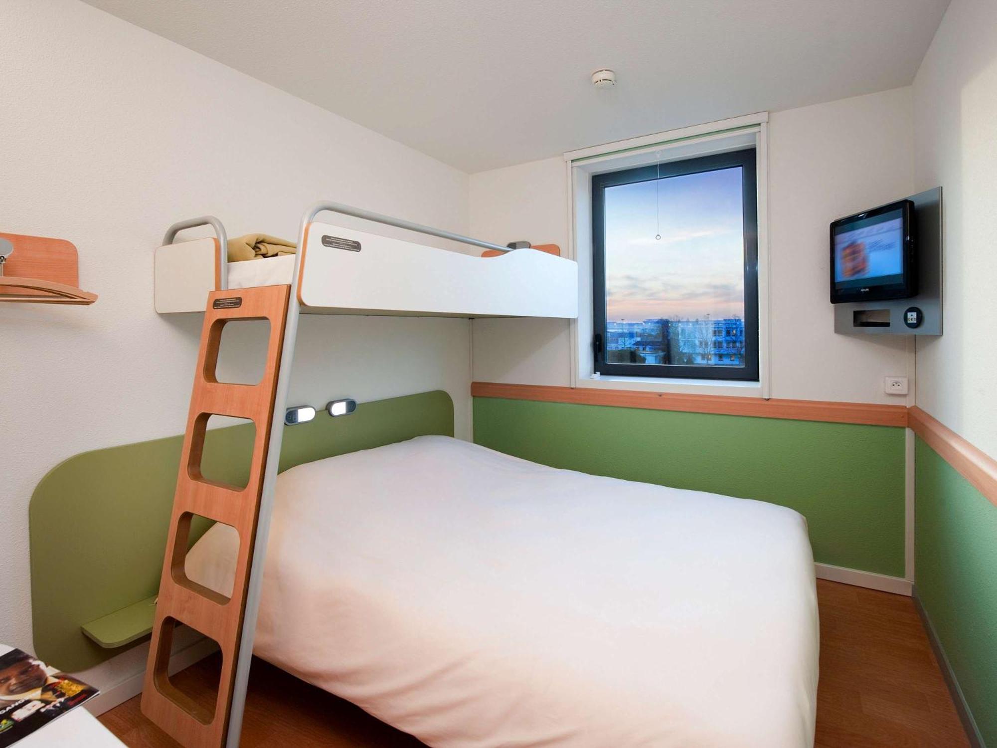 Ibis Budget Toulouse Aeroport Blagnac Bagian luar foto