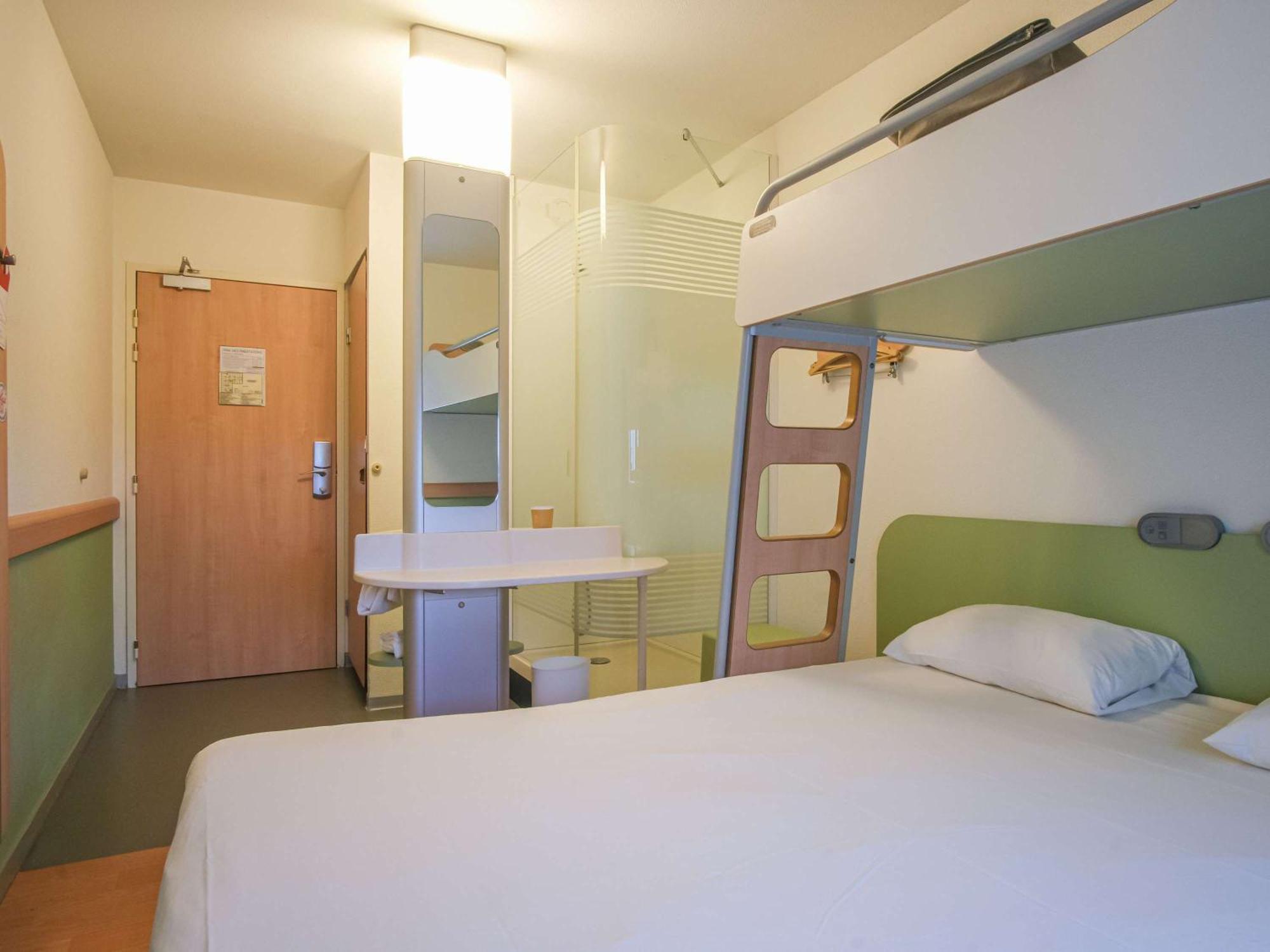 Ibis Budget Toulouse Aeroport Blagnac Bagian luar foto